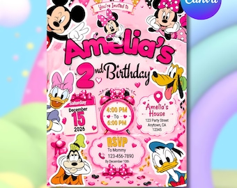 Puede incluir: Una plantilla de invitación de cumpleaños rosa con Mickey Mouse, Minnie Mouse, Daisy Duck, Pluto y Goofy. El texto incluye Amelia's 2nd Birthday, Saturday December 15 2026, 4:00 PM to 6:00 PM, Amelia's House, 123 Party Street, Anytown, CA 12345 y RSVP.