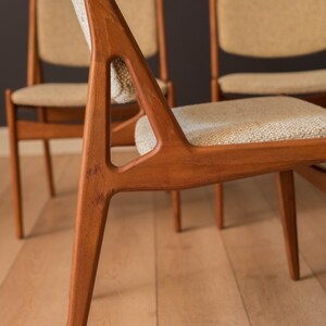 Vintage Set of Eight Danish Ella Teak Tilt Back Dining Chairs by Arne Vodder reserved image 9