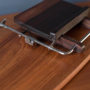 Vintage Danish Rosewood and Teak Cheese Slicing Board by Andreas Hansen afbeelding 7