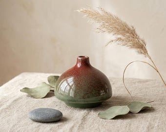 Jarrón de cerámica Wabi Sabi: decoración minimalista de cerámica esmaltada con tonos terrosos de Japandi