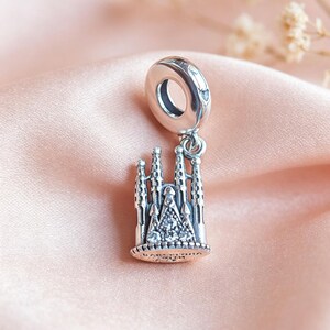 Sagrada Familia Pandora Charm - Etsy