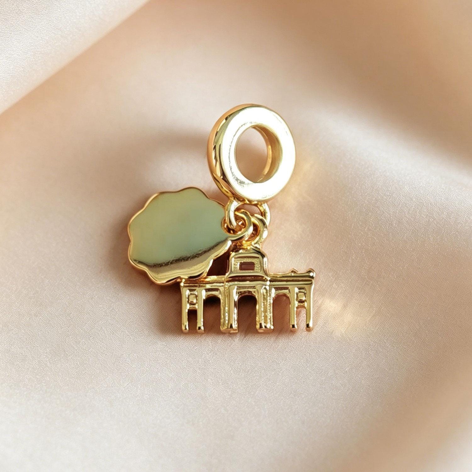 Pandora triomphe - Etsy 日本