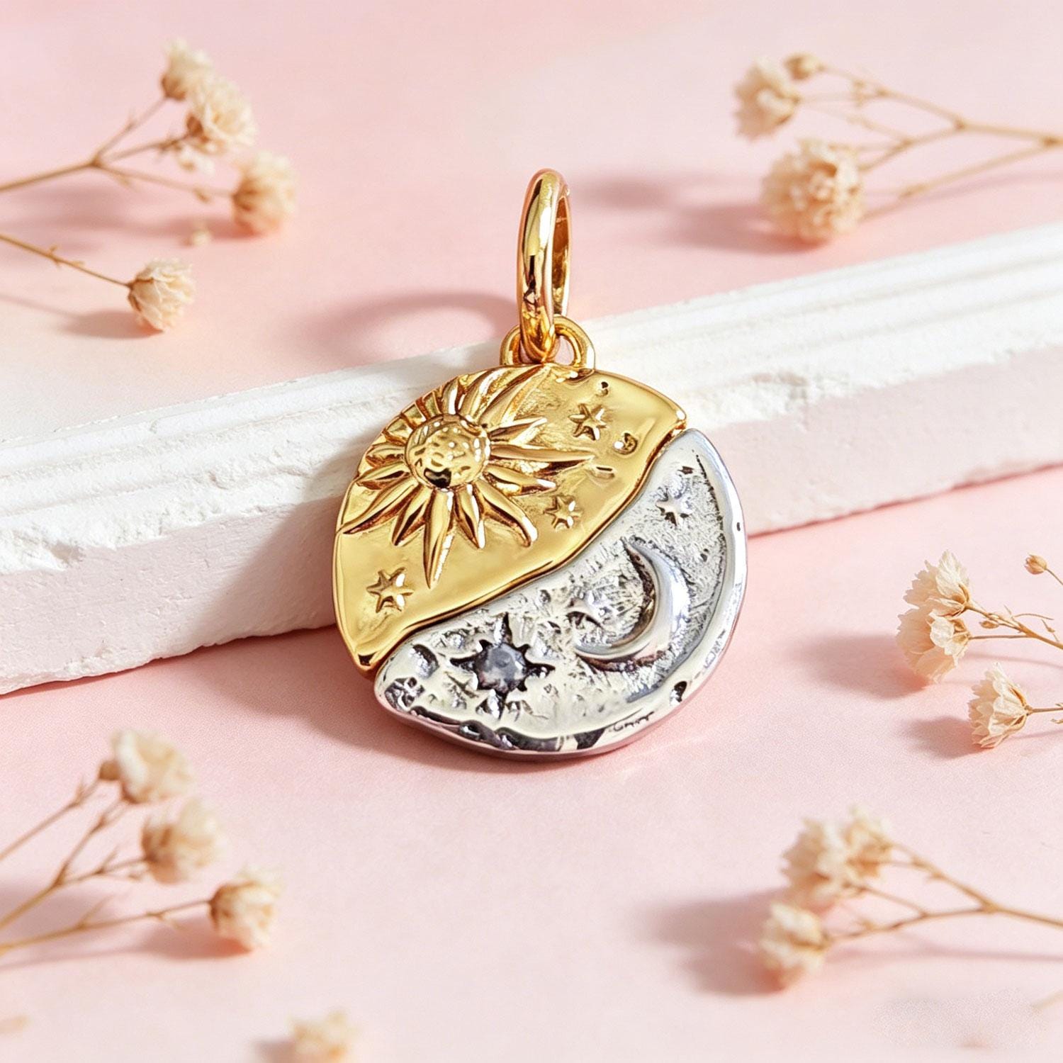 正規品】Pandora 太陽と月のダングルチャーム Splittable Sun & Moon