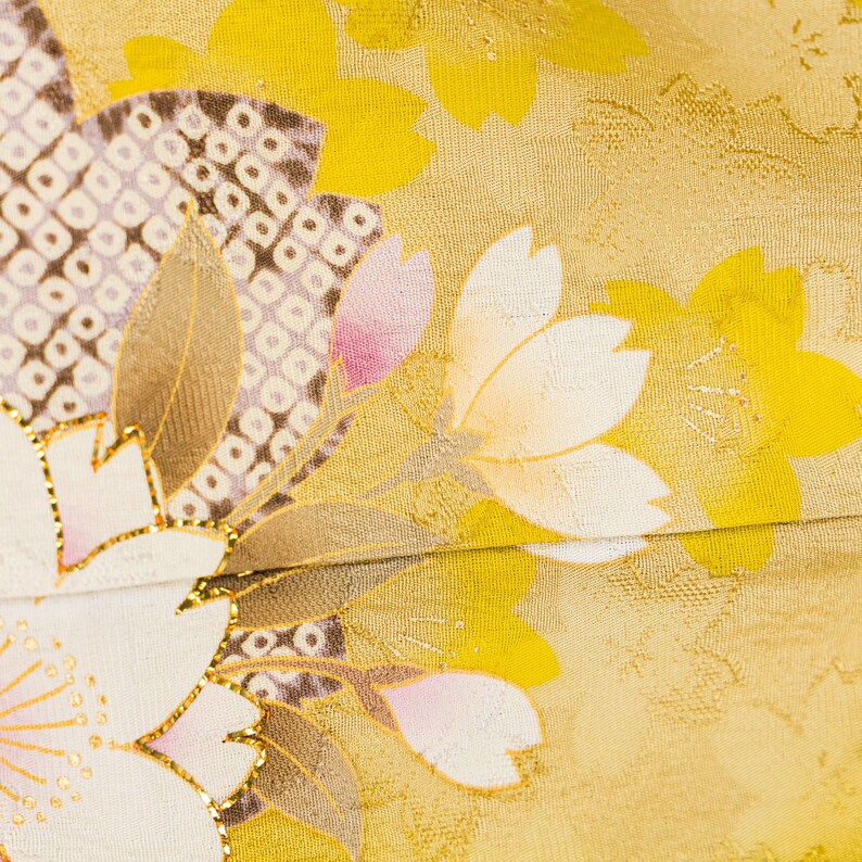 Furisode Sidenkimono - Senapsgult Sakura Körsbärsblom, Vintage Japansk kimono bild 10