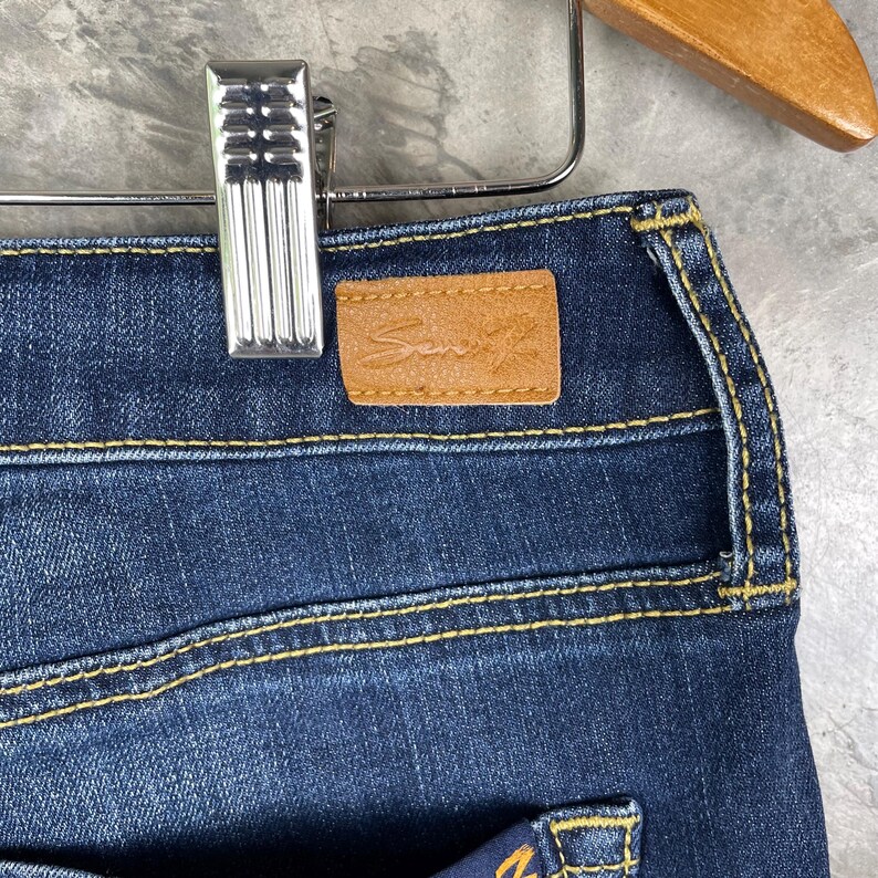 Seven 7 Damshorts med slitna jeans, mellantvättad, 29 (storlek 8), vintagestil | AD0032 bild 8