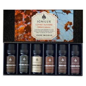 Peut inclure: Ensemble de trois mugs en céramique crème tachetée. Chaque mug présente un motif peint à la main : une feuille bleue et verte, une fleur jaune et une baie rouge. Les mugs ont une forme simple et arrondie.