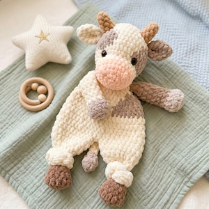 Schema per peluche a forma di mucca all'uncinetto / Peluche amigurumi per bambini (PDF)