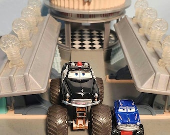 Monster Jam Disney Pixar Cars Custom 1:64 Sherrif and Mini Doc Hudson