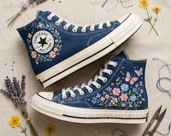 Bestickte Converse Sneakers, Schmetterling Blumen Hohe Spitzen, kundenspezifische handgemachte Schuhe, einzigartige Blumenkonverse, Geschenk für sie, Frühlingsart