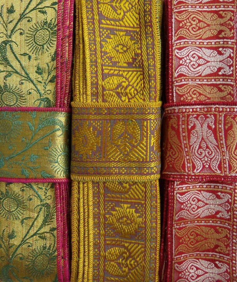 Trim SR402 Vintage Sari borders