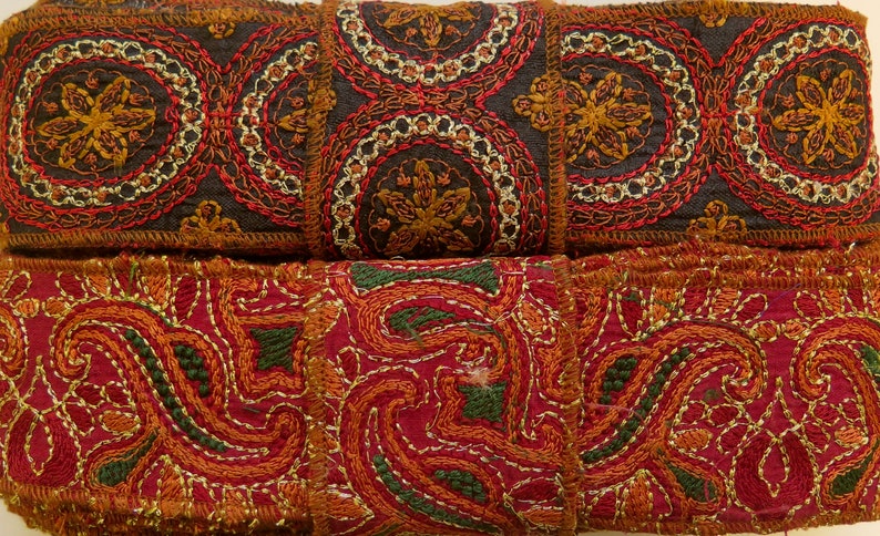 vintage fabrics SR1016 2 Yards Embroidered Antique Trim