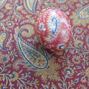 Egg decorating, Silk Easter eggs, silk tie easter eggs, Easter egg decorating, Easter eggs, Easter egg hunt, Easter egg ideas image 9