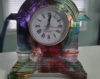 Mantel Resin Clock