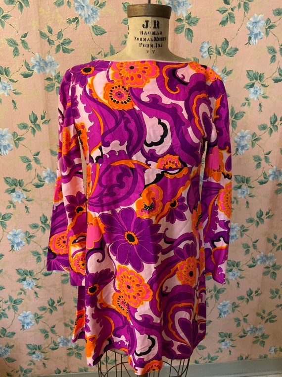 1960’s Psychedelic Hawaiian Cocktail Dress