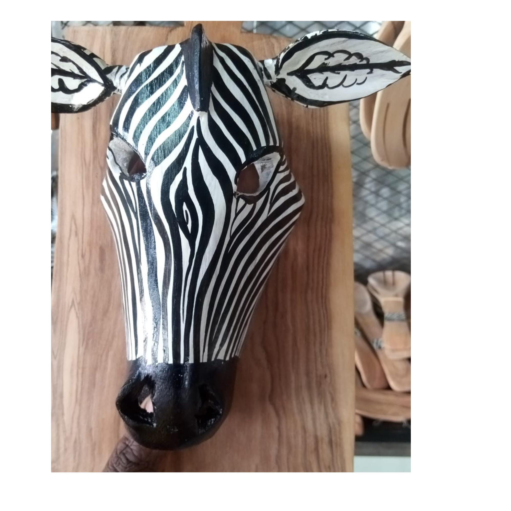 Masque De Zèbre En Bois Sculpté à La Main - Décoration Murale Africaine Unique 38cm