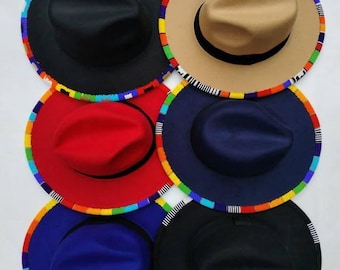 Cappello Fedora fatto a mano con perline, cappello da sole a tesa larga, stile boho in paglia, ideale per le vacanze estive al mare.