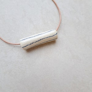 Porcelain necklace, white porcelain with blue lines, underglaze pencil, handmade drawing on porcelain Bild 1