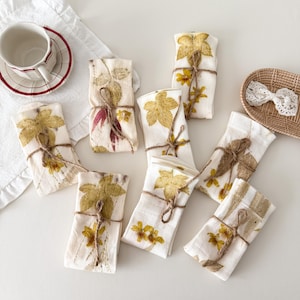 Calzini in cotone con stampa botanica ecologica, 100% cotone, motivo a foglie ispirato alla natura.