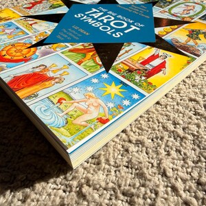 Le Grand Livre des Symboles du Tarot image 3