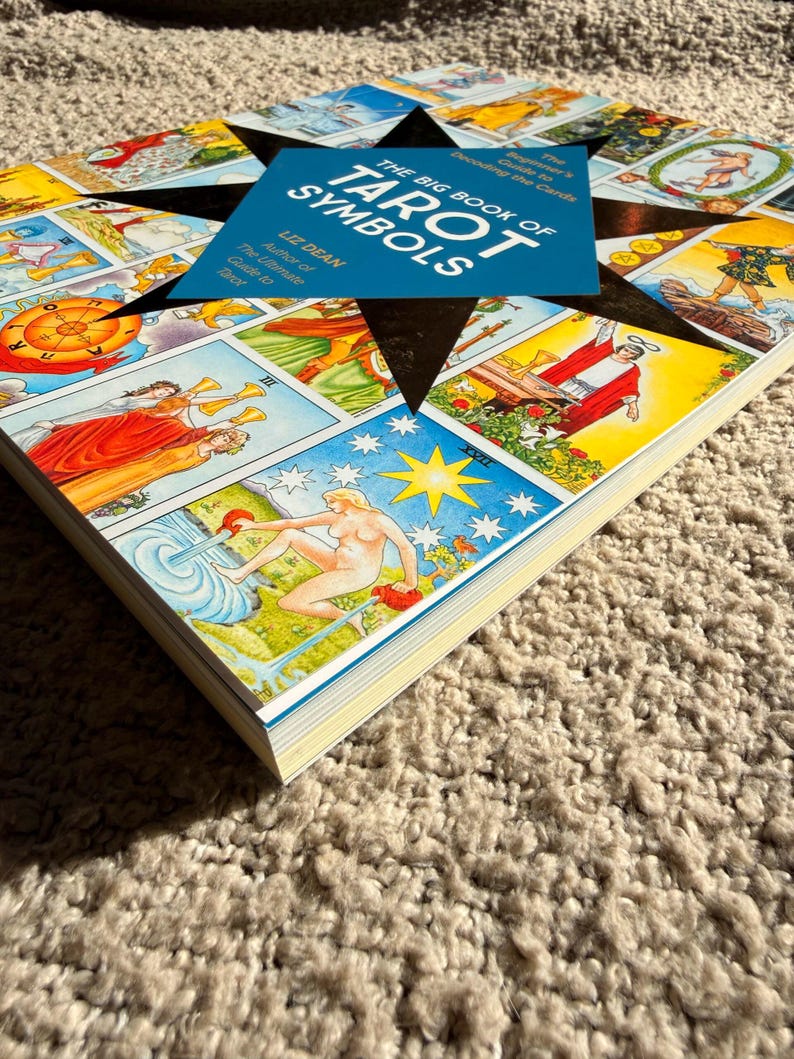 Le Grand Livre des Symboles du Tarot image 3