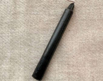 Svart ritualljus