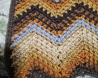 Manta afgana de punto musgo ondulado, tejida a crochet: tonos grises y marrones, hilo acrílico (66 x 130 cm)