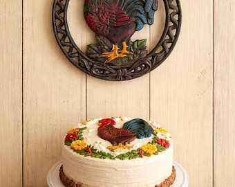 Vintage 2002 Cast Iron Rooster Trivet 7.5 Inch Hand Painted Farmhouse Decor Rustic Kitchen Wall Hanging Hot Plate Holder Unique Design Co