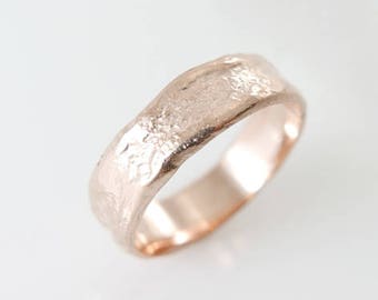 Rose gold Men wedding ring. 14k gold Hand Molded wedding band  .  gold wedding band for men women, rose gold band.