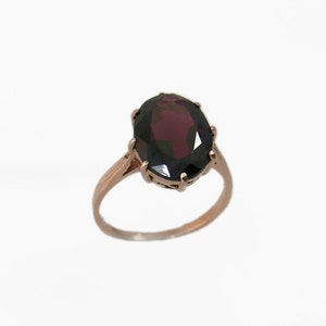 14k Rose Gold Victorian garnet ring. 14k gold wedding ring. anniversary gift ideas. garnet jewelry.  antique gold ring. Vintage garnet ring