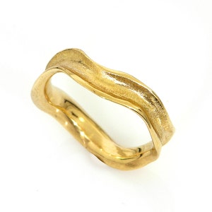 Gold wedding ring. Curvy wedding ring. 14k yellow gold wedding ring. Concave waves design wedding ring. unique wedding ring(gr-9194-1105)