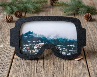 Ski Goggles Picture Frame 3D Printed Photo Frame Winter Sports Decor Snowboarding Gift Mountain Trip Keepsake Photo Display