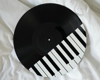 Vinyl Record Wall Decor Piano - Present for Musicians and Music Lovers - Minimalistic Art Piece for Unique Interior Design