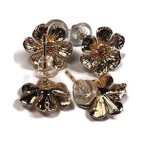 1 pair -Gold plated flower shape earring studs with base loop for adding dangle