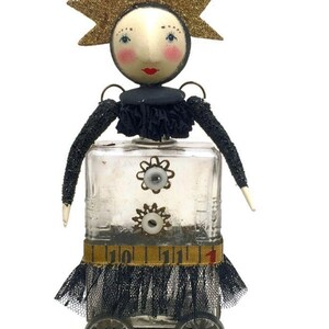Kit de técnica mixta para muñecas modificadas, clase de arte con botellas vintage, diseños de Julie Haymaker imagen 3