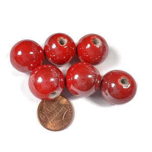 6, red large ceramic / porcelain  18mm bead