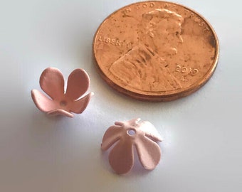 30 copri-fiori in metallo rosa opaco / 8 x 4 mm