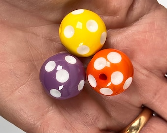 6, large resin  polka dot beads