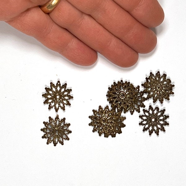 30 domed filigree bead caps vintage bronze 18 mm