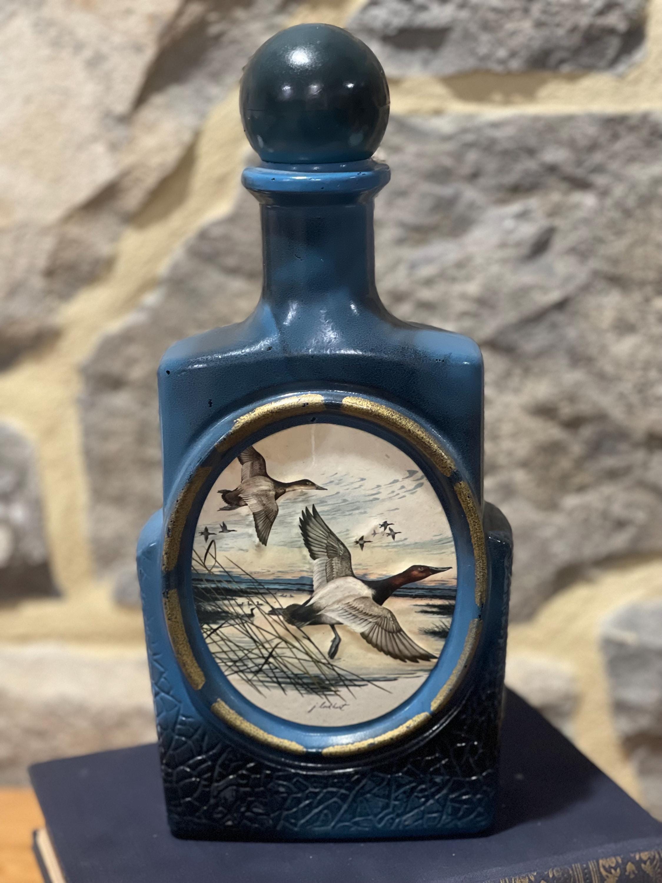 Jim Beam J. Lockhart 陶器ボトル ウイスキー 飲料・酒 Jim Beam J. Lockhart 陶器ボトル ウイスキー