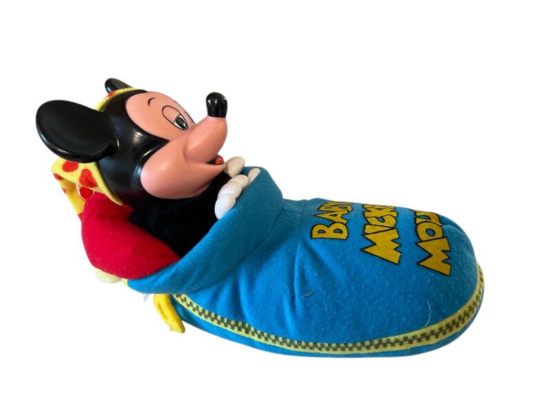 Vintage Mickey Mouse Plush Sleepy Baby Mickey Snuggles in Seeping Bag Rare Disney Collectible bild 2