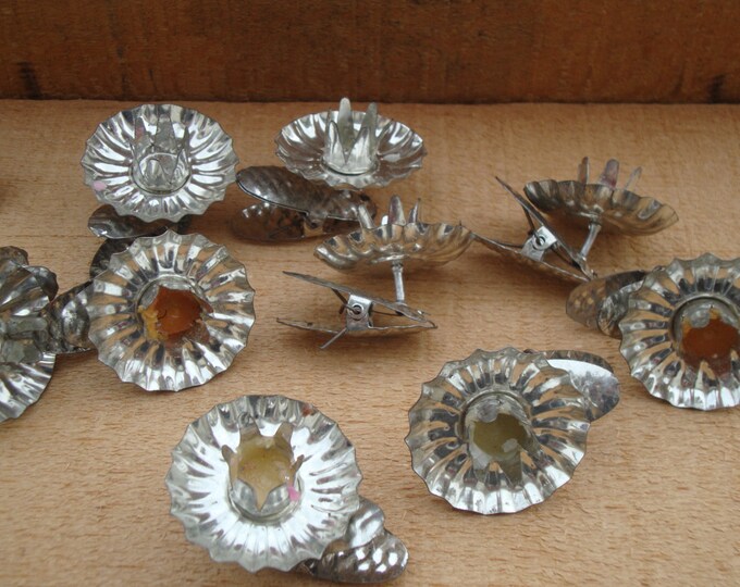 Vintage Christmas Tree Candle Clips Set of 10 Tin Candle Clips Pinecone