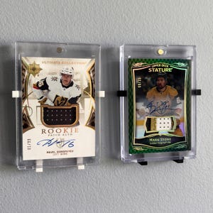 180pt One Touch Card Holder Wall Mount | Thick Sports Card Wall Hanger Frame | Fits One Touch Case | Memorabilia Autograph Patch Display