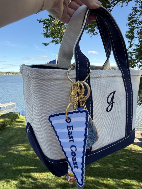 Personalized Tote Bag Charm | Embroidered Coastal Pendant | Custom Initial Purse Charm | Keychain Accessory