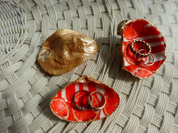 Handmade Oyster Shell Ring Dish – Coastal Citrus Jewelry Holder, Gold Trimmed Clam Shell, Spritz