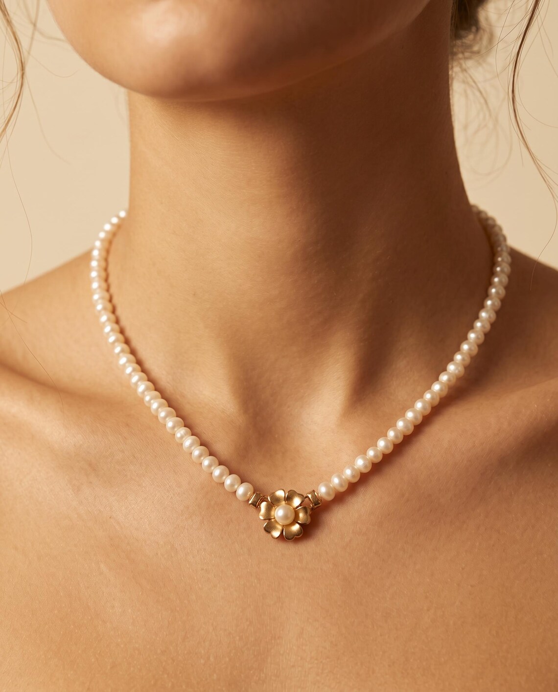 Pearl Jewelry Guide: Freshwater Pearls, Luster, Care and Bridal Wear