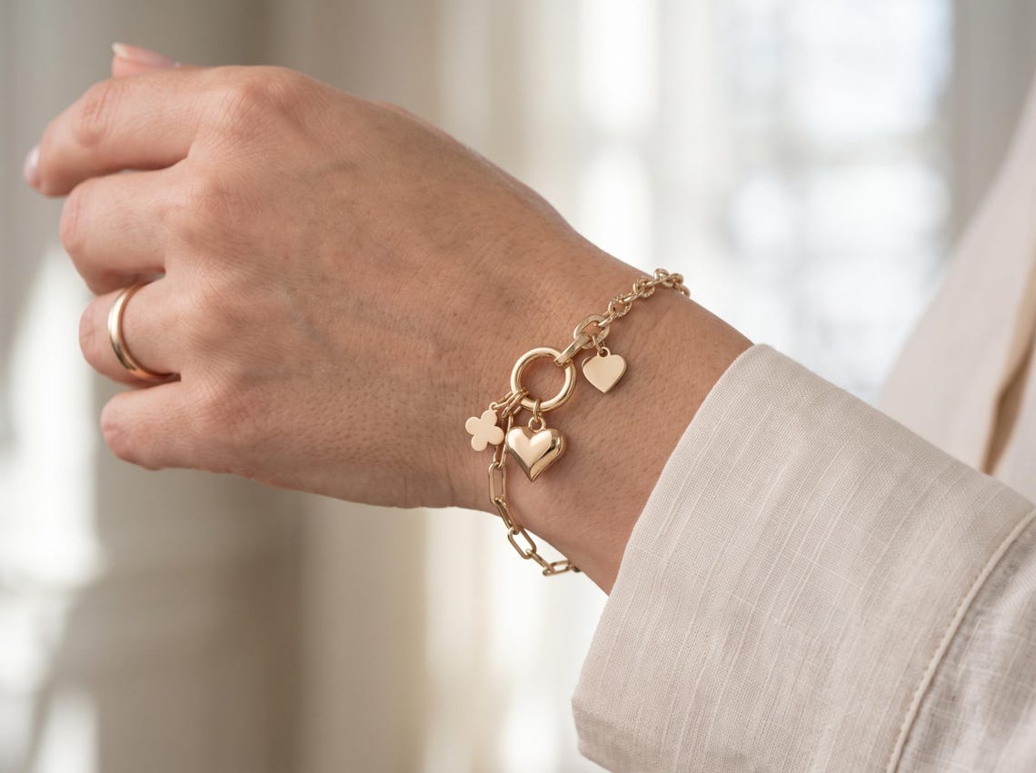 Gold Charm Bracelet Guide: Symbols, Styles and How to Choose One