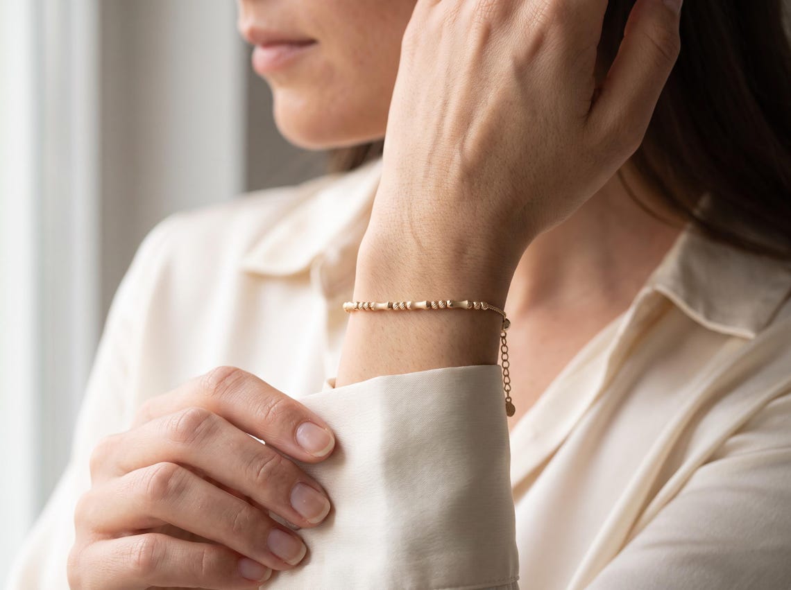 Gold Jewelry Gifts for Mom: Mother's Day, Birthdays and New Moms