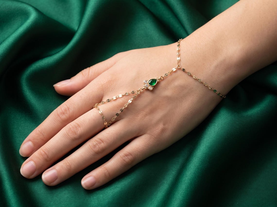 Hand Chain Bracelets: How to Wear Them and Why Brides Love Them