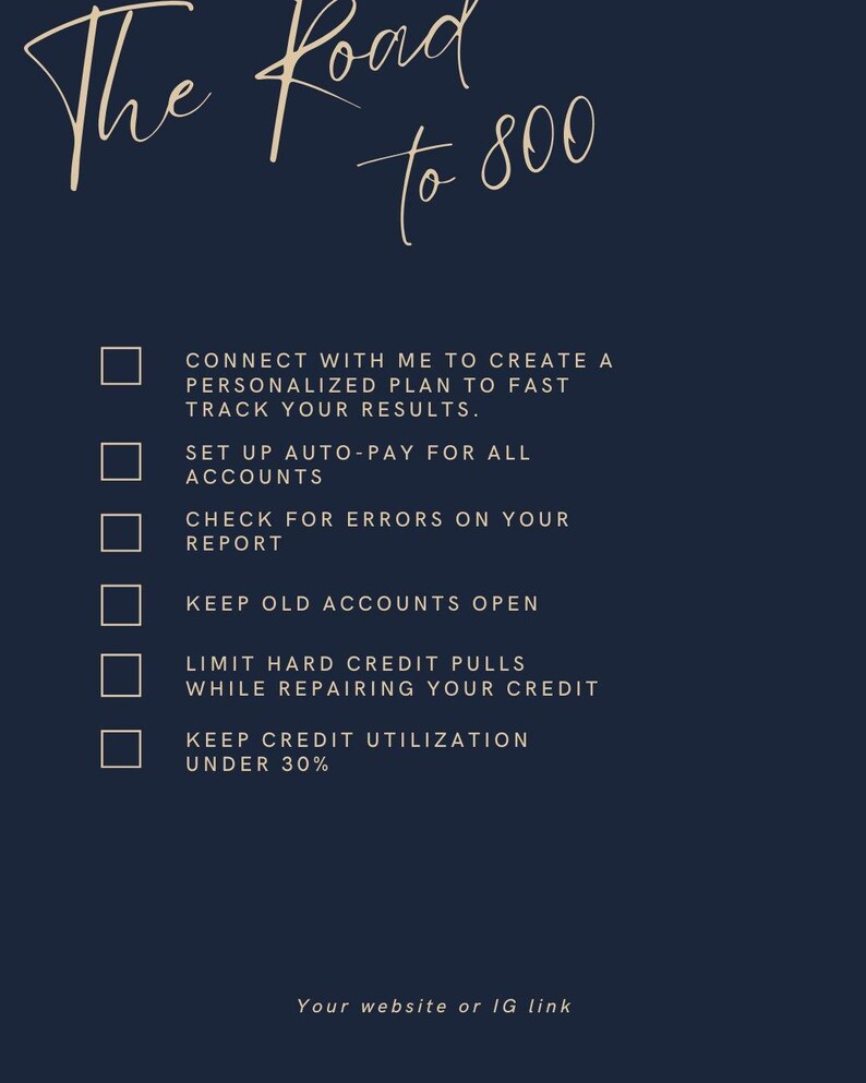 Puede incluir: Una taza de cer&aacute;mica blanca con un asa negra y el texto "But First, Coffee" en un estilo manuscrito. La taza est&aacute; sobre una superficie blanca. La taza mide aproximadamente 10 cm de alto.