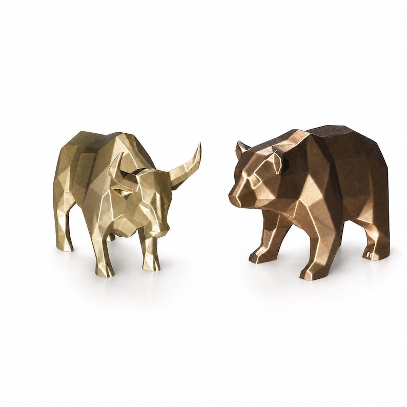 Bull and Bear Statue Set, Low-Poly Wall Street Finance Decor Bear & Bull Set